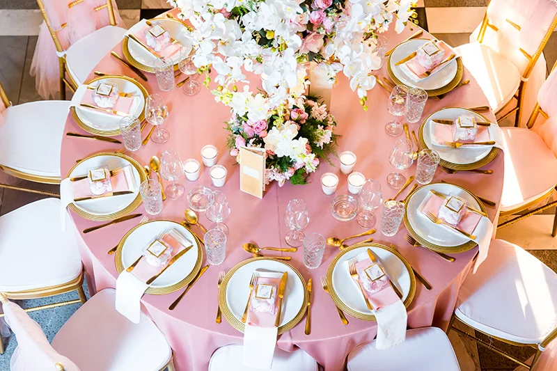 pink-table-setting Pink fine dining table setting